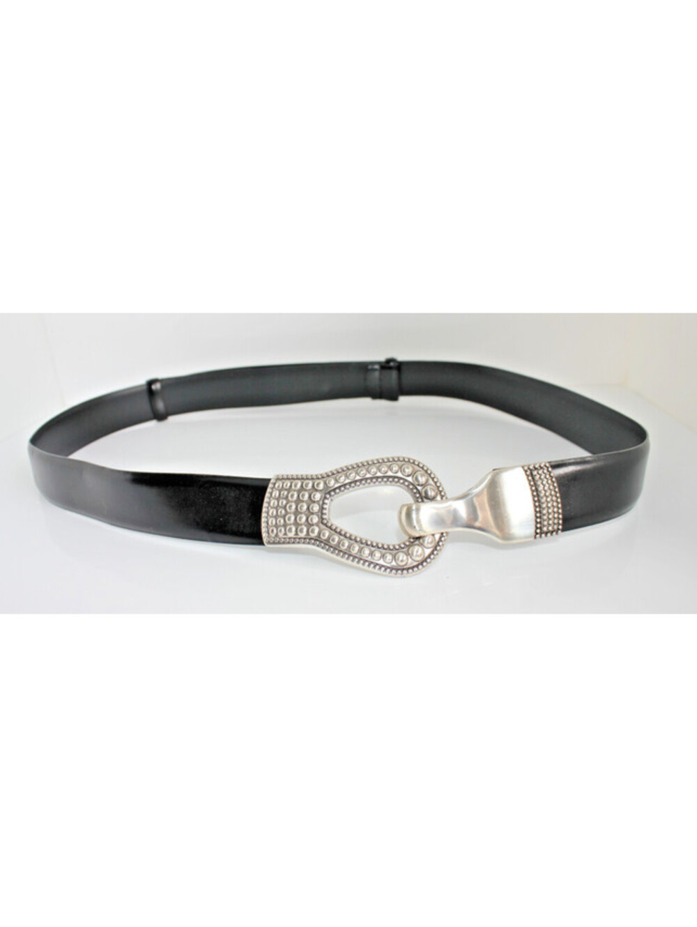 Women's Black Simulated Leather Slide Belt Silver Textured Buckle Size XL 100310